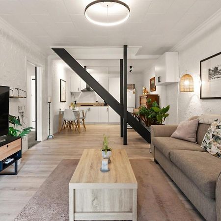 Ferienwohnung In Town, Close To Nature Dunedin Exterior foto